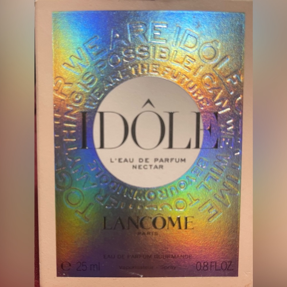 IDÔLE EAU DE PARFUM
CLEAN, FRESH, & FLORAL